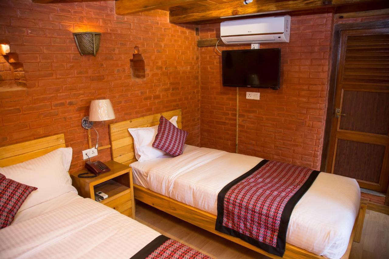 Hotel Baha Restaurant And Cafe Bhaktapur Exterior photo
