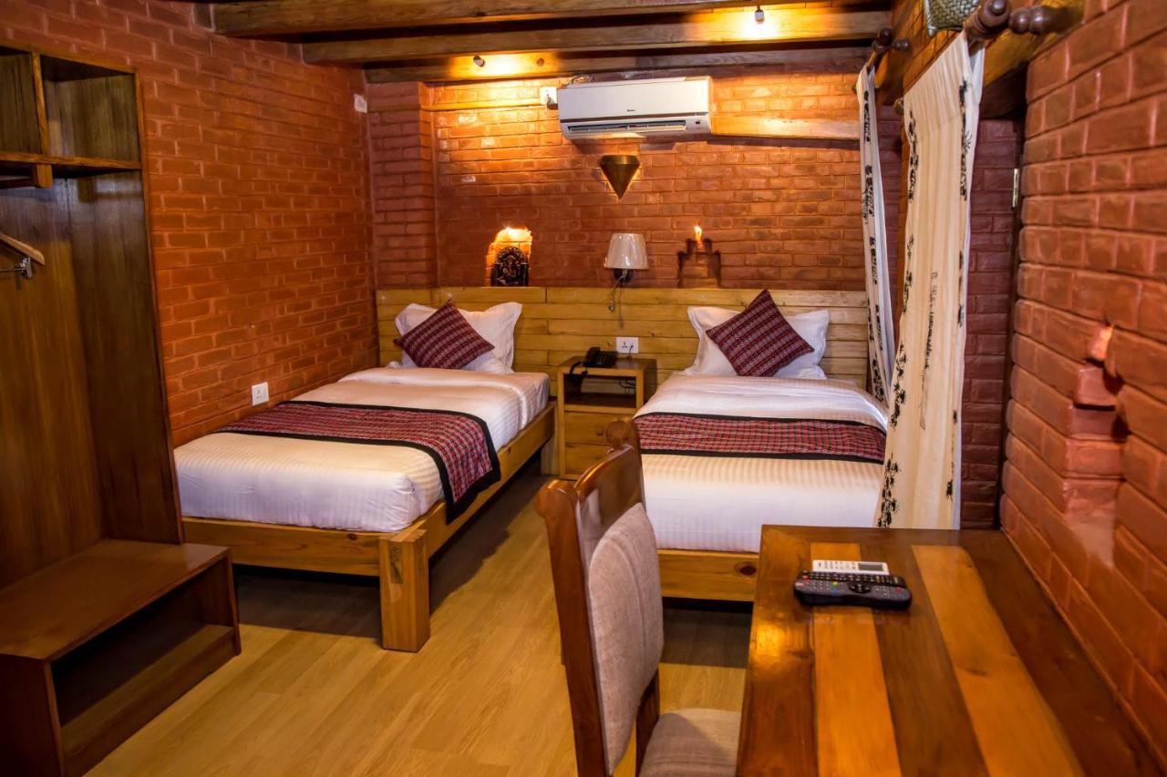 Hotel Baha Restaurant And Cafe Bhaktapur Exterior photo
